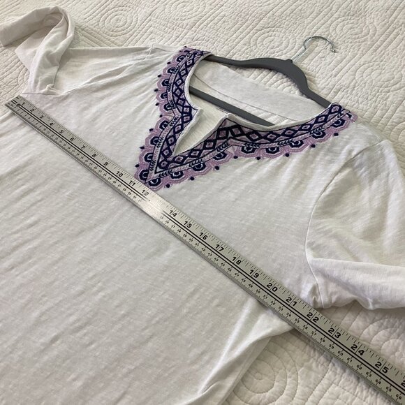 Talbots Women's White Cotton Embroidered Tunic Top size L - Picture 8 of 10